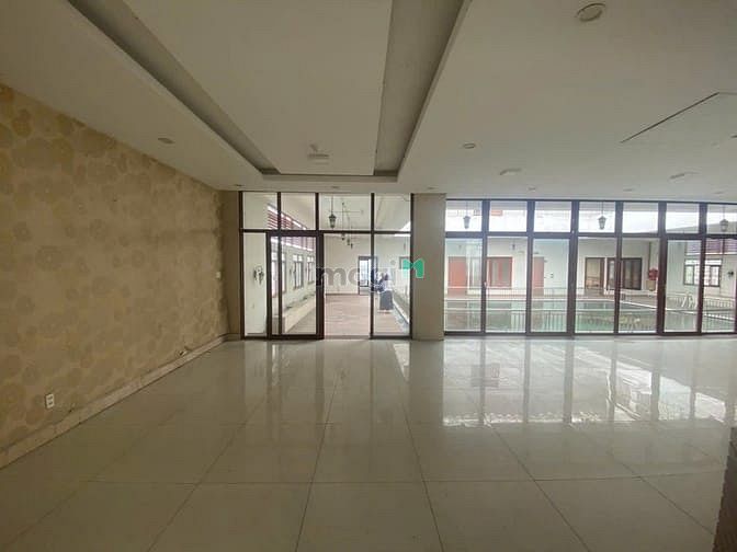 Cho thuê văn phòng 1000m² MT Võ Văn Kiệt - Bình Tân, giá chỉ 70 triệu/tháng!