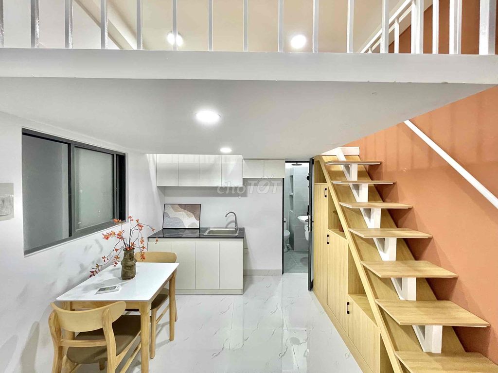 Phòng Gác Cao 30m² tại Quận 7 giá 5 triệu - Nội thất mới đầy đủ!