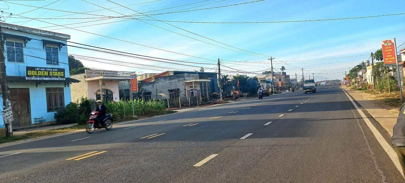 Nhà đẹp xã Hòa Ninh, Di Linh 360m² giá thỏa thuận - Đường rộng xe container vào tận nơi!