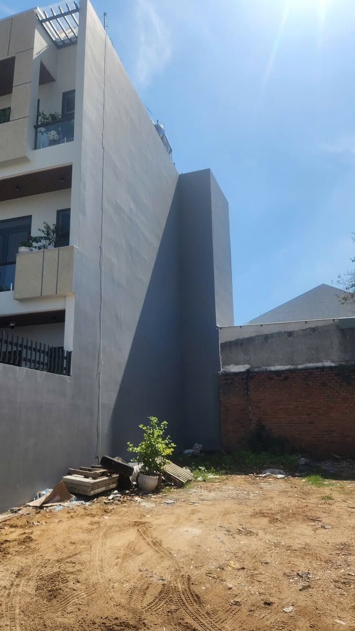 Đất thổ cư Thạnh Mỹ Lợi Q2, 62m² giá 5.5 tỷ - Sổ hồng chính chủ, xây tự do 5 tầng!