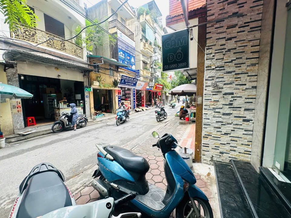 Cho thuê mặt bằng kinh doanh tại 75 Phú Diễn, 40m² giá 7 triệu - Địa điểm lý tưởng cho mọi ngành nghề