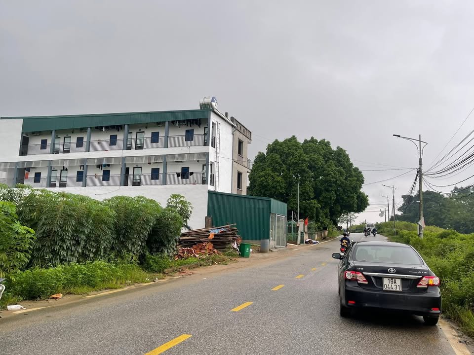 Đất nền liền kề đường DH4, Phú Thọ - Diện tích 100m², giá chỉ 2.1 tỷ!