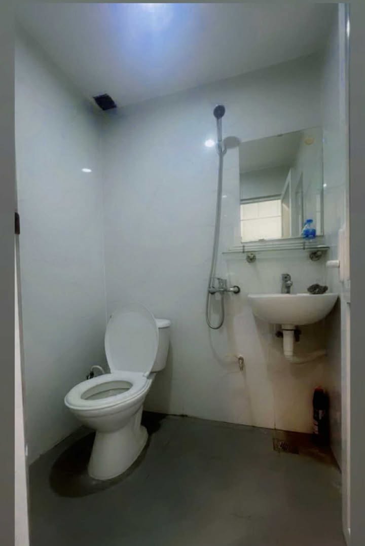 Căn hộ tập thể Triều Khúc 42m² giá 5 triệu - Nhà đẹp, chỉ việc vào ở!