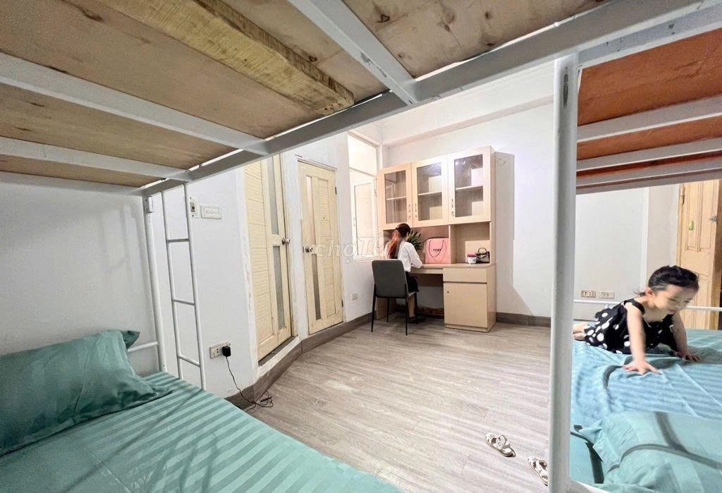 Cho thuê nhà phố Ngõ 198 Xã Đàn, Đống Đa 105m² - Full nội thất, thang máy