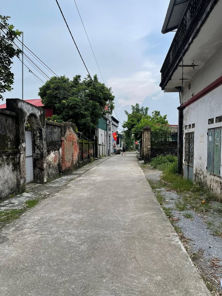 Đất làng nghề Vân Từ Phú Xuyên 80m² giá 2 tỷ - Đường ô tô đỗ cửa ngay!