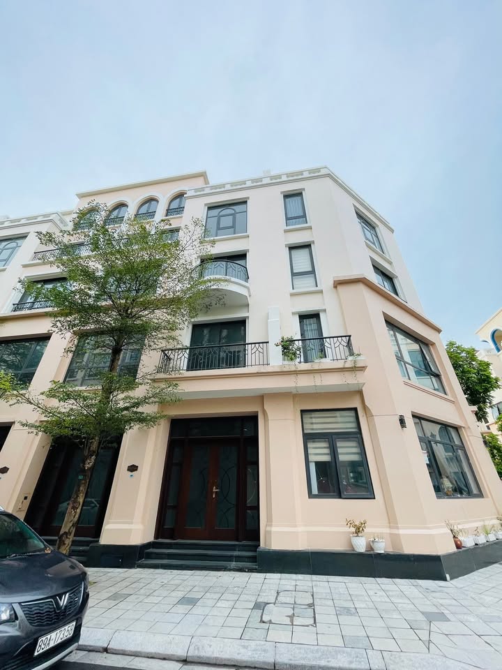 Căn hộ Vinhomes Central Park 48m² giá 7 tỷ - Vị trí đẹp, hướng Đông Nam