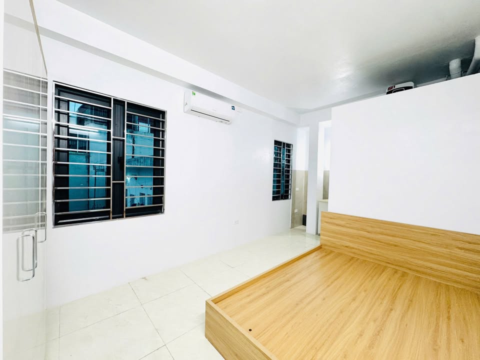 Studio full đồ 132 Cầu Diễn, Bắc Từ Liêm 25m² giá chỉ 3-3.2 triệu - Sẵn sàng vào ở!