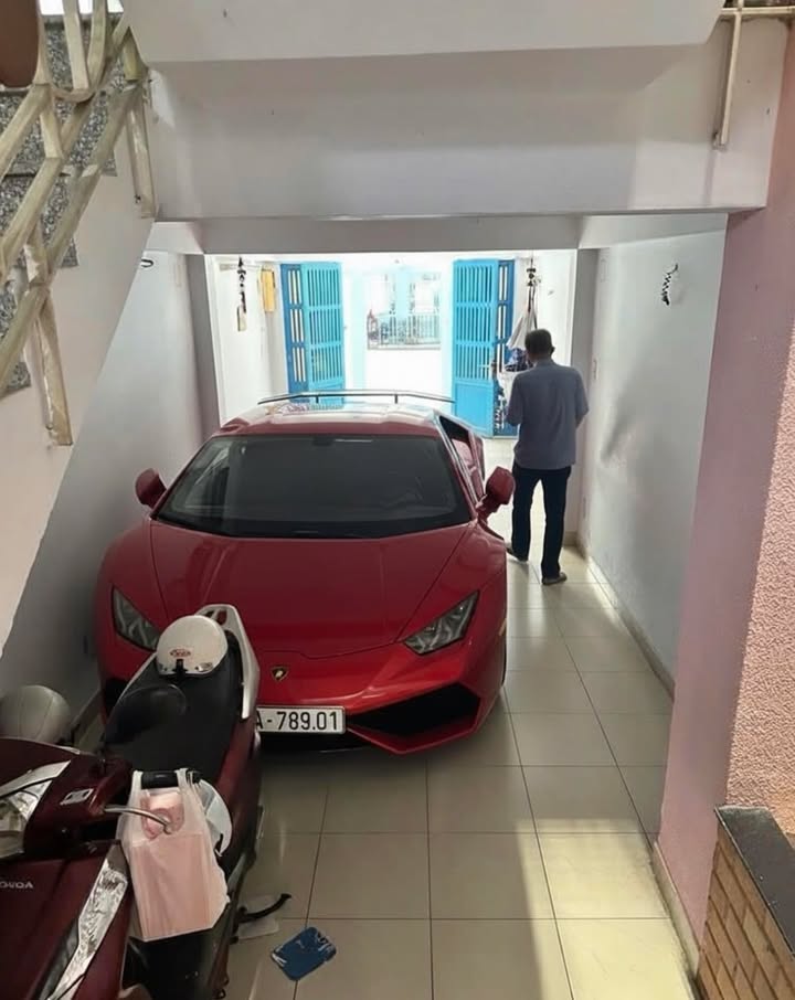 Tòa nhà 5 tầng Tô Hiến Thành Quận 10, 55m² giá 12 tỷ - Bán gấp chính chủ!