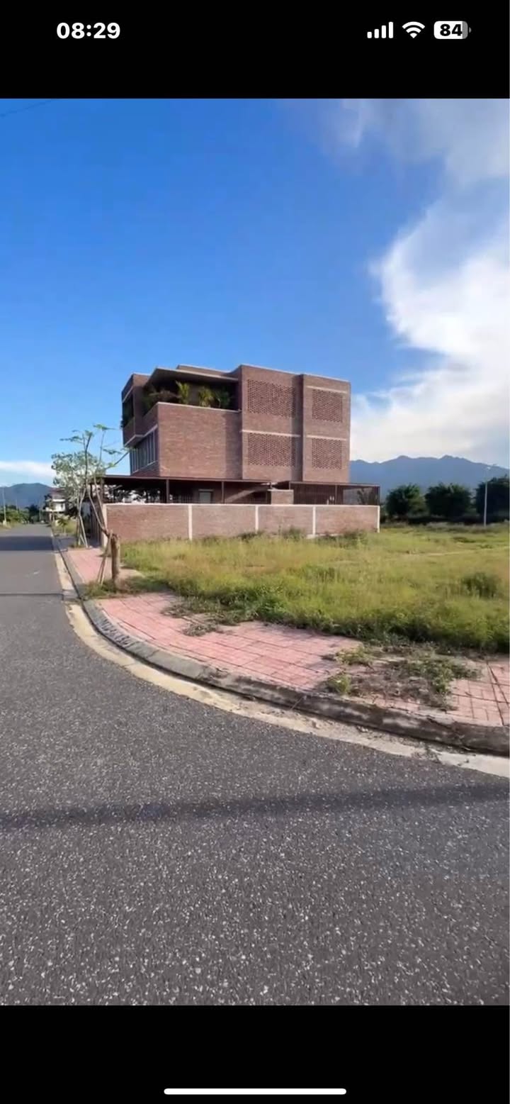 Lô đất mặt tiền đường Phong Châu, Nha Trang 325m² - Giá đầu tư hấp dẫn!