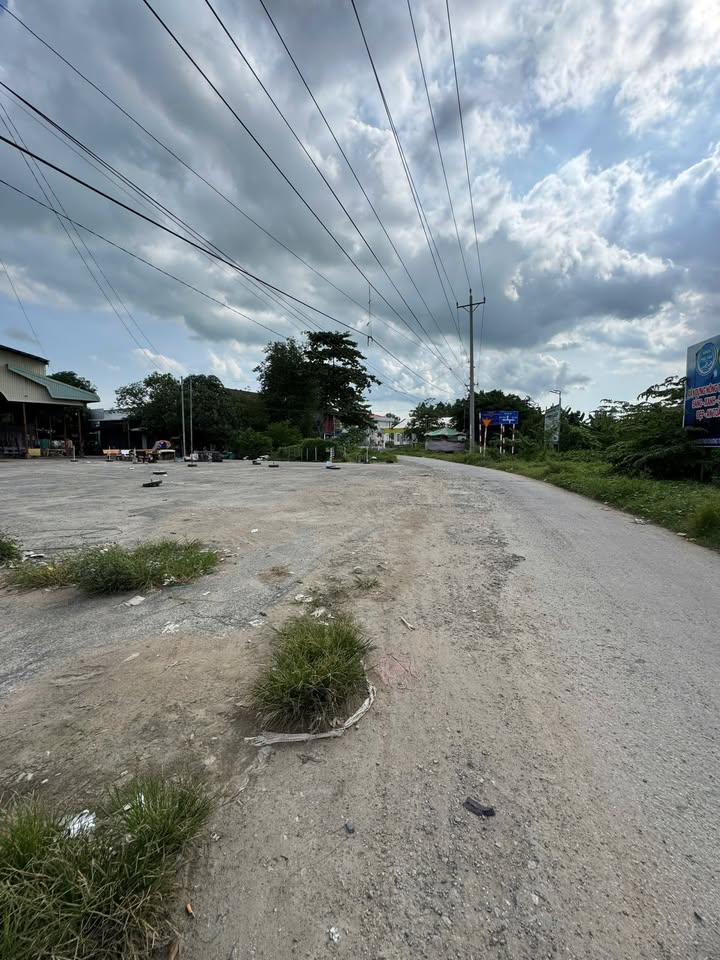 Nhà liền kề tại xã Phú Long, Tân Châu, 160m² giá 1 tỷ - Sẵn sàng vào ở ngay!