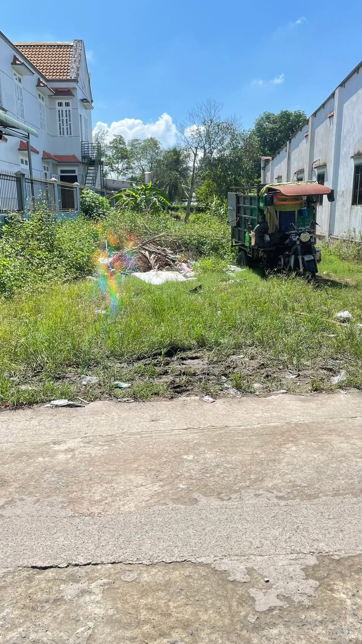 Đất thổ cư Nhơn Trạch 527m² giá 4.8 tỷ - Hẻm thông ô tô, gần trường học!