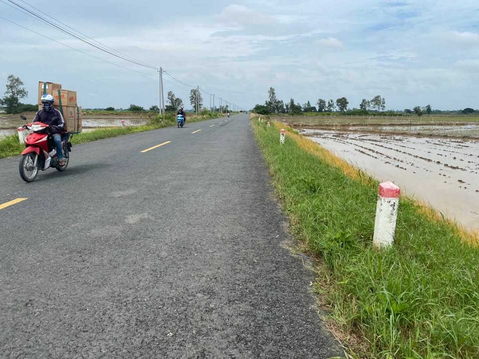 Đất nền mặt tiền đường tỉnh 934B, huyện Trần Đề, Sóc Trăng - Sổ đỏ chính chủ, giá chỉ 3.8 tỷ!