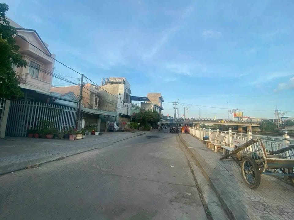 Nhà trọ 22 phòng mặt tiền Lê Anh Xuân, An Hoà, 303m² - Đầu tư sinh lời hấp dẫn!