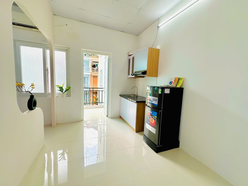 Căn phòng cho thuê Phú Diễn 30m² giá 4.550.000đ - Nội thất cao cấp, ưu đãi đặc biệt!