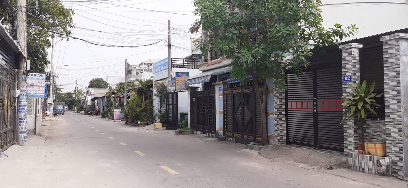 Bán gấp FrontHouse mặt tiền đường Hiệp Thành 44, quận 12 - Diện tích 121.5m² chỉ 6.2 tỷ!