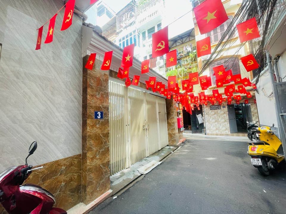 Nhà phân lô Hoàng Đạo Thành 85m² giá 25.5 tỷ - Đẹp lung linh, ở ngay!