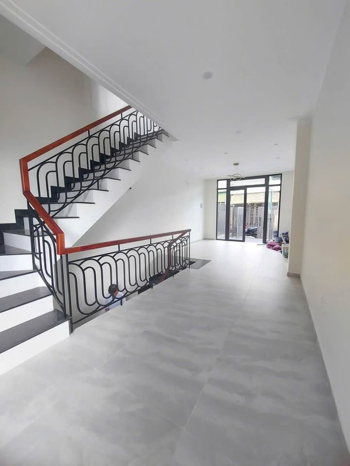 Nhà riêng Đà Lạt 90m² giá 3.8 tỷ - Sẵn sàng vào ở ngay!