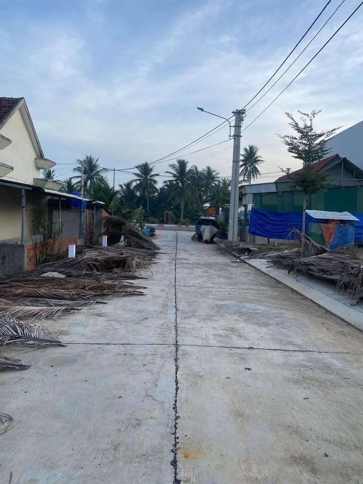 Đất nền thổ cư khu phố 8, Tam Quan, 132m² giá 700 triệu - Cơ hội đầu tư hấp dẫn!