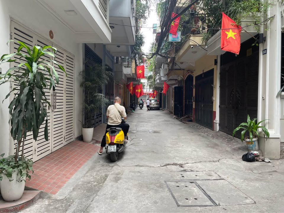 Đất bán phường Quốc Tử Giám, quận Đống Đa 60m² giá 9 tỷ - Đầu tư sinh lời cao!