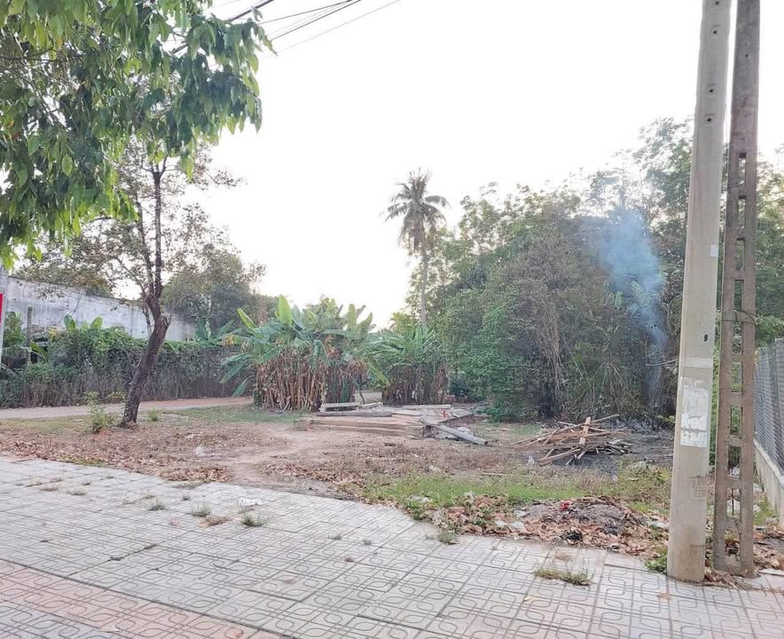 Đất 2 mặt tiền Điện Biên Phủ, Ninh Thạnh, Tây Ninh - Sổ hồng chính chủ, giá 650 triệu!