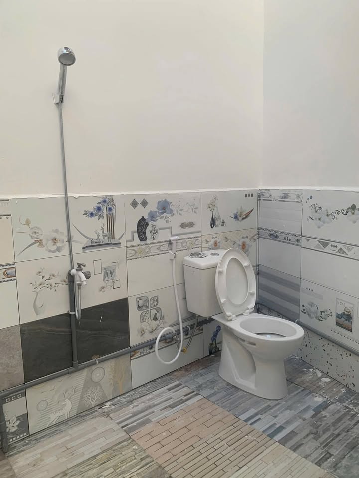 Nhà cấp 4 cho thuê tại phường An Bình, Dĩ An - Diện tích 100m² chỉ 5 triệu/tháng!