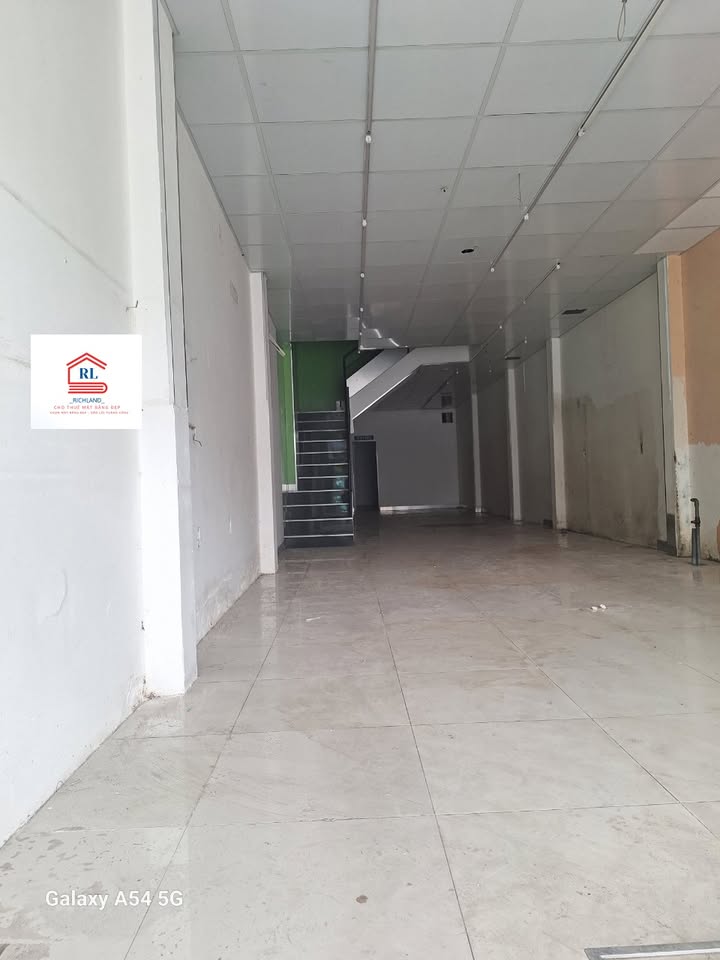 Nhà mặt tiền Phan Văn Trị, Gò Vấp 84m² giá 29 triệu - Giao ngay!