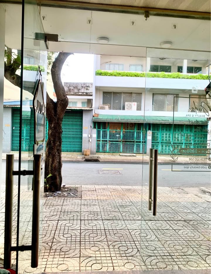 Cho thuê mặt bằng kinh doanh 184 Phạm Văn Chí 46m² giá 13 triệu - Vị trí đắc địa ngay trung tâm!