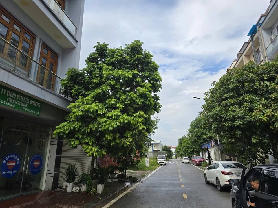 Đất nền KĐT Tùng Bách Quế Võ 106m² giá 5 tỷ - Đầu tư sinh lời cao!