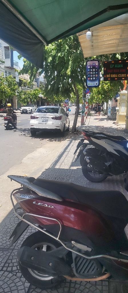 Bán đất tặng nhà mặt tiền Trần Cao Vân 110m² giá 10.2 tỷ - Kinh doanh sầm uất!