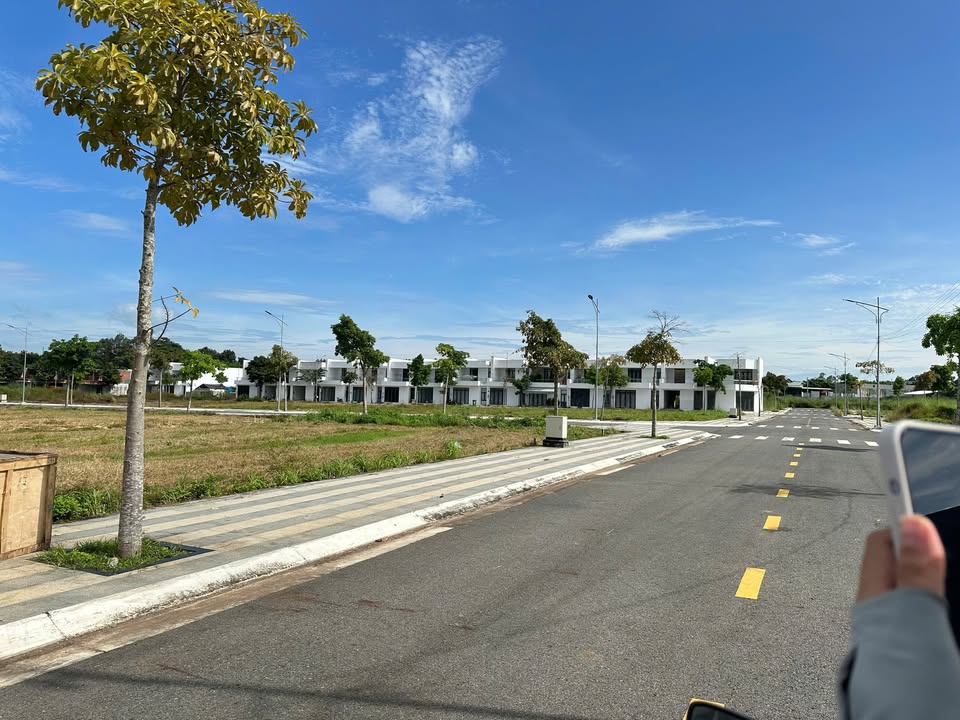 Đất Hòa Long 104m² giá 1.32 tỷ - Chính chủ bán gấp, sổ hồng riêng!