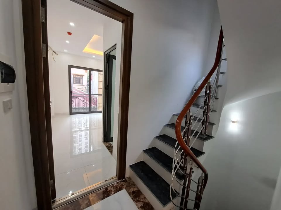 Căn hộ cho thuê Đống Đa 41m² giá 13.6 tỷ - Dòng tiền ổn định hàng tháng!