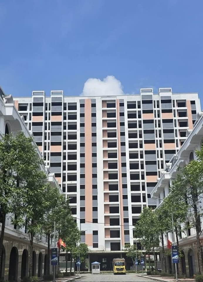 Căn hộ chung cư Lan Hưng 70m² giá 1.505 tỷ - Ban công hướng Đông siêu đẹp!