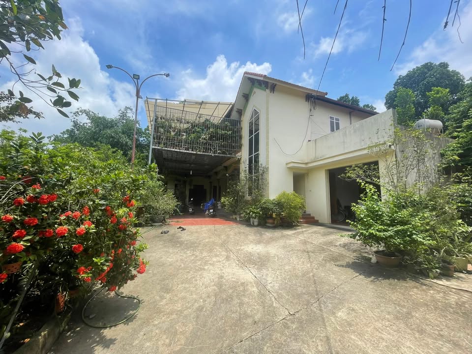 Bán nhà vườn khu phố 2 Vân Phú 1300m² giá 12 tỷ - Đầu tư sinh lời nhanh!