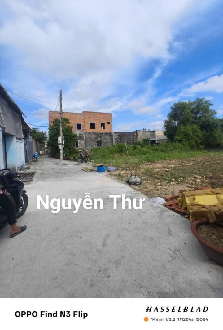 Đất nền Long Hải 110m² giá 1.35 tỷ - Gần biển, tiện ích đầy đủ!