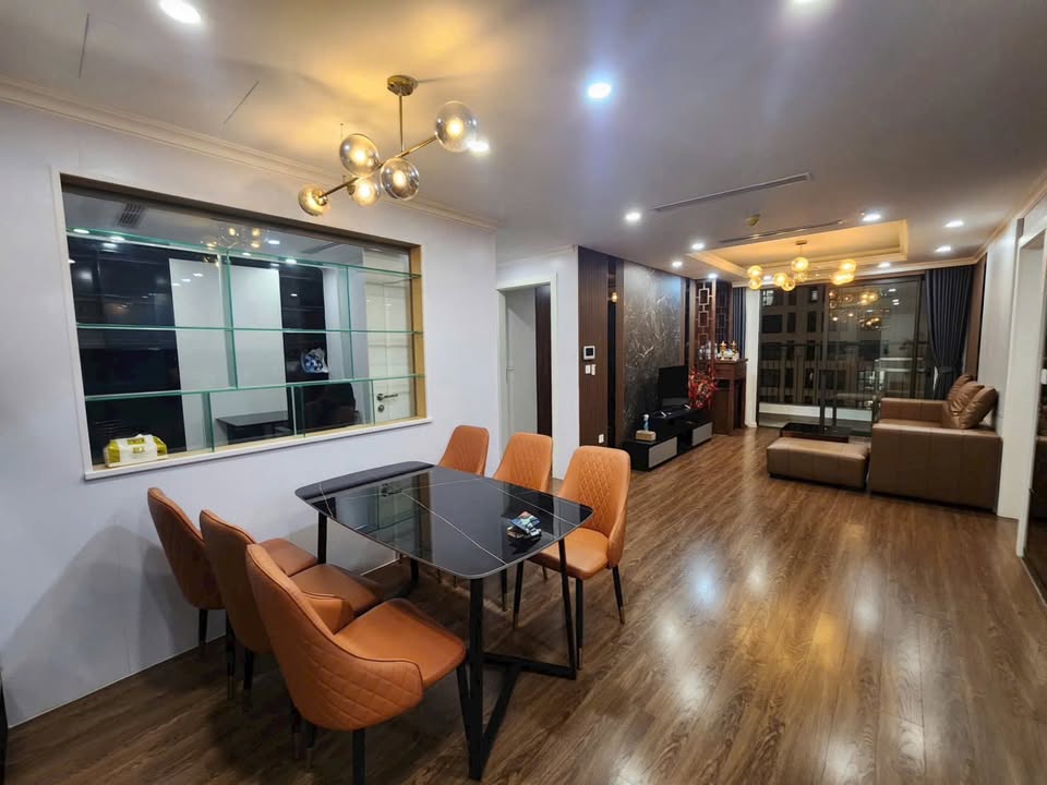 Căn hộ Imperia Sky Garden 76m² giá 15 triệu - Full nội thất sang trọng!