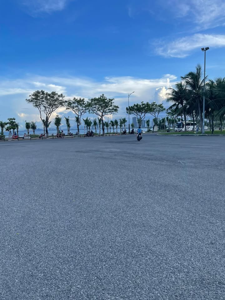 Đất nền Hồ Thấu - Sơn Trà 139m² giá 5 tỷ - Cơ hội đầu tư hiếm có!