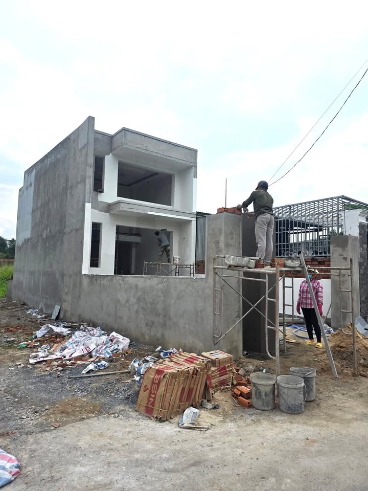 Nhà gác lửng Hòa Lợi, Bến Cát 110m² giá 2.2 tỷ - Chính chủ bán gấp!