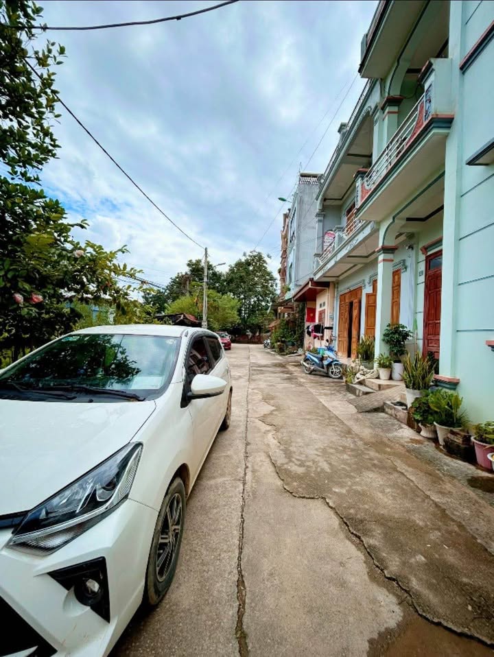Đất ở Tổ 3, Phường Thục Phán, Cao Bằng 82m² giá 1 tỷ - Vị trí thuận tiện, giao thông dễ dàng!