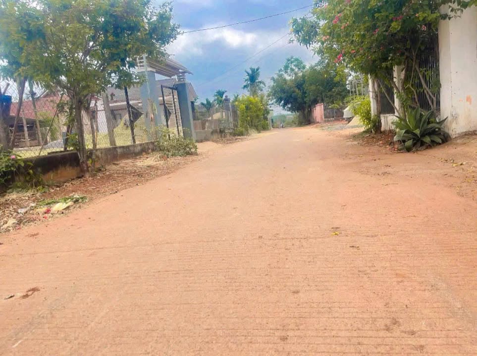 Bán đất thổ cư 155m² tại Cư Suê, Đăk Lăk - Giá chỉ 1.1 tỷ, vị trí đẹp!