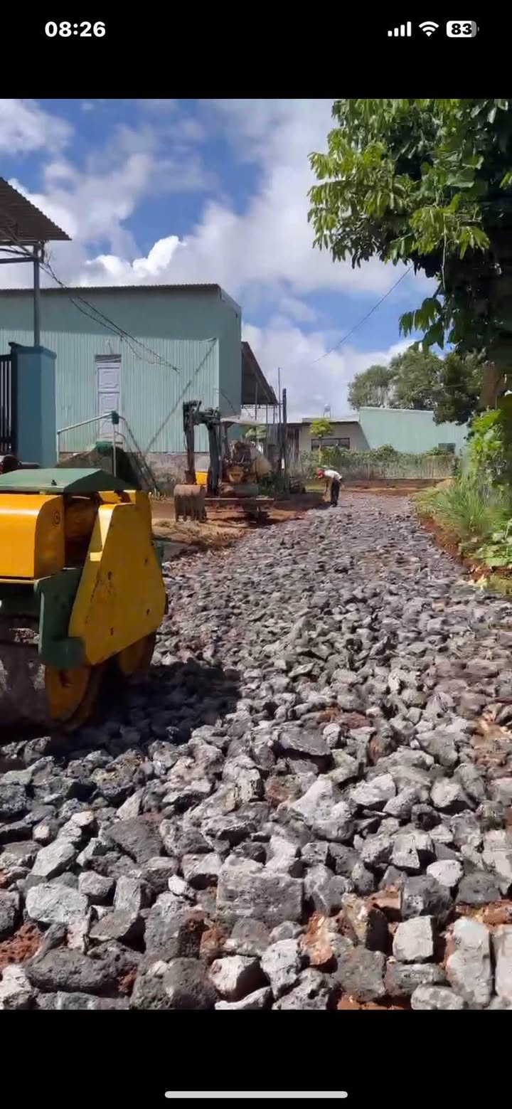 Nhà riêng Hẻm Bùi Dự, Pleiku 104m² giá 1.7 tỷ - Thiết kế tinh tế, dọn vào ở ngay!