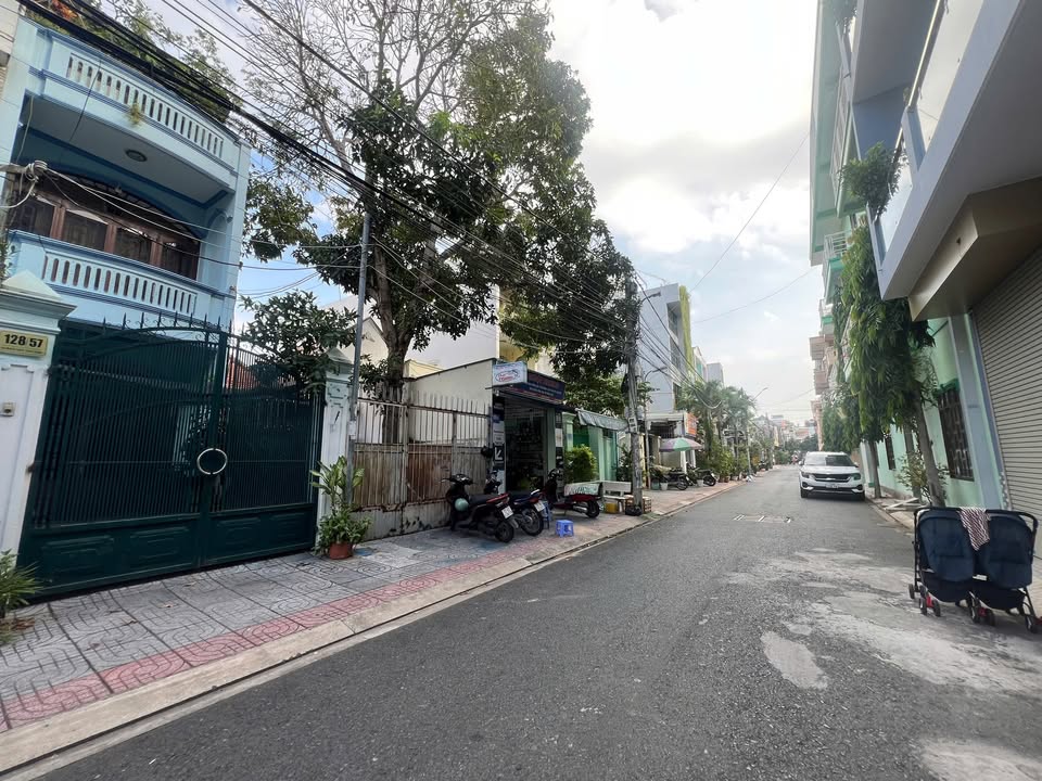 Bán đất Hoàng Văn Thụ, Vũng Tàu 93m² giá 7.5 tỷ - Khu dân cư văn minh, đáng sống!