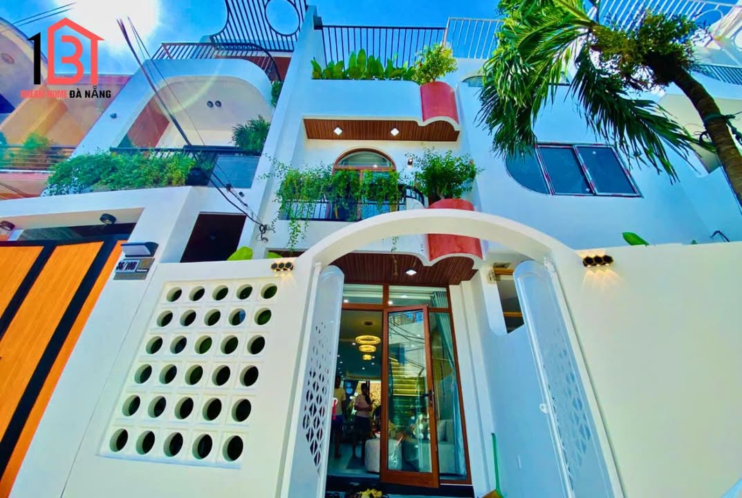 Nhà ở trung tâm Đà Nẵng 72m² giá 5.95 tỷ - Hồ bơi sang trọng sẵn sàng ở!