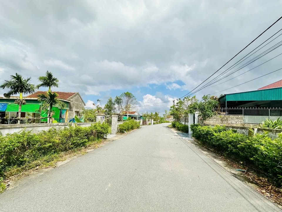 Đất nền Tân Lộc, Thạch Hạ 182m² giá 2.xx tỷ - Vị trí thoáng đẹp gần chợ