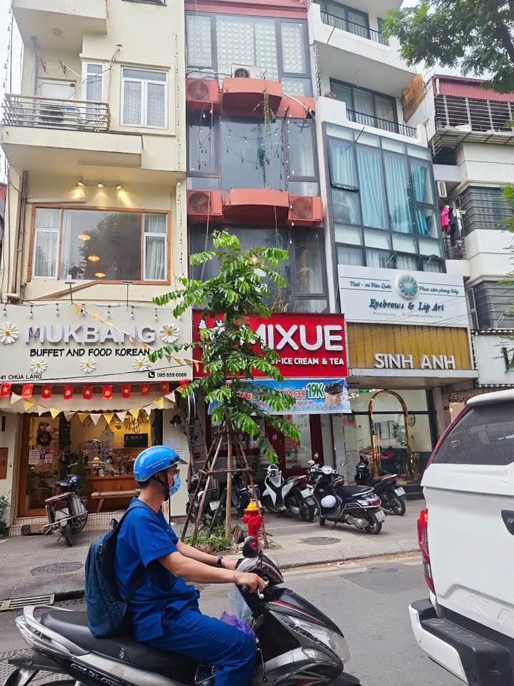 Cho thuê mặt bằng kinh doanh phố Chùa Láng 70m² giá 47 triệu - Vị trí đắc địa, dễ dàng kinh doanh!
