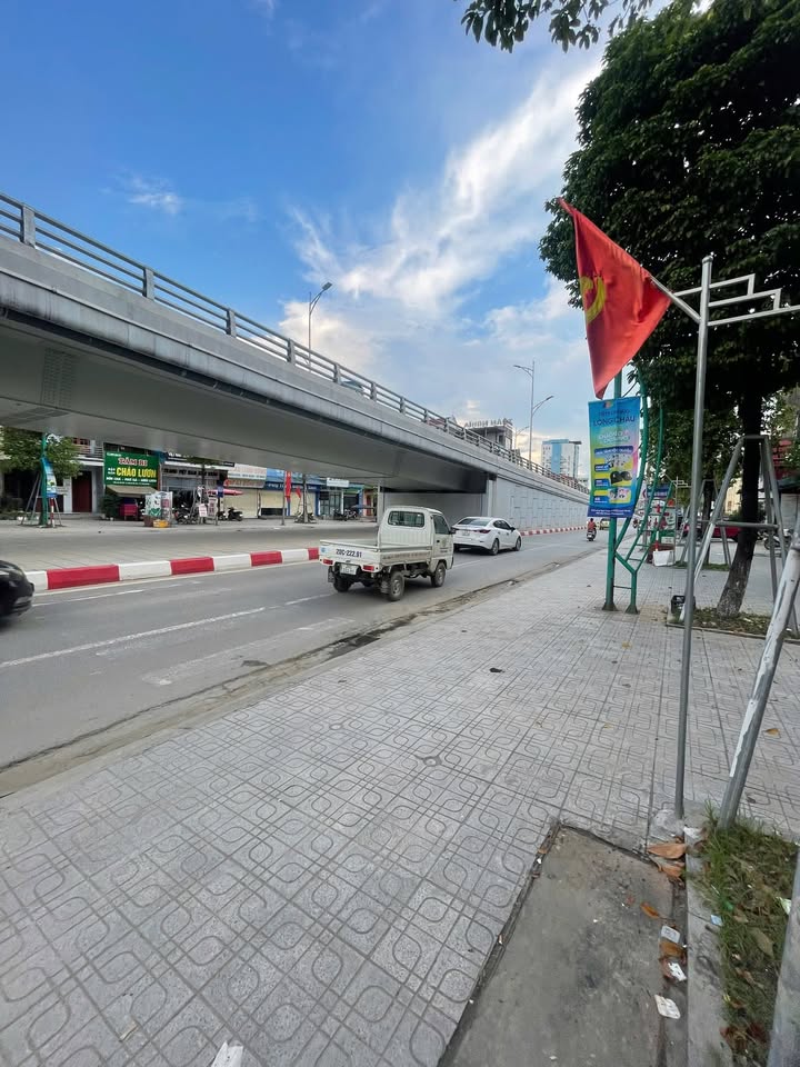 Bán nhà mặt đường Hoàng Văn Thụ, Thái Nguyên 65m² giá chỉ 7 tỷ - Đầu tư sinh lời ngay!