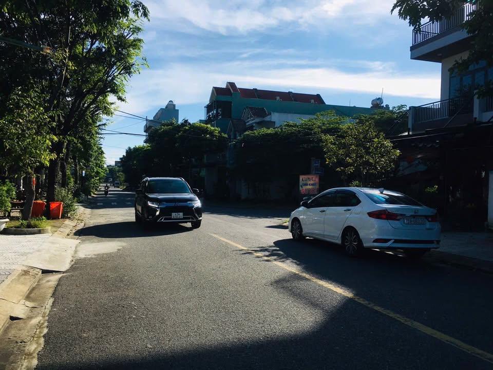 Đất mặt tiền Đặng Thái Thân 190m² giá 8 tỷ - Khu dân trí cao tại Đà Nẵng!