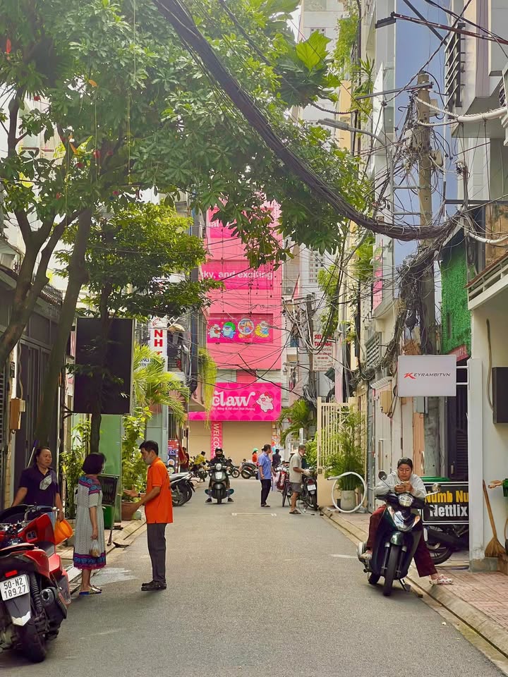 Nhà hẻm VIP Lý Thường Kiệt, Q10 – 64m² giá 17.2 tỷ - An ninh, gần chung cư Xi Grand Court!