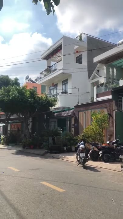 FrontHouse 110m² Trương Thị Ngào Q12 giá 2.2 tỷ - Chính chủ bán gấp!