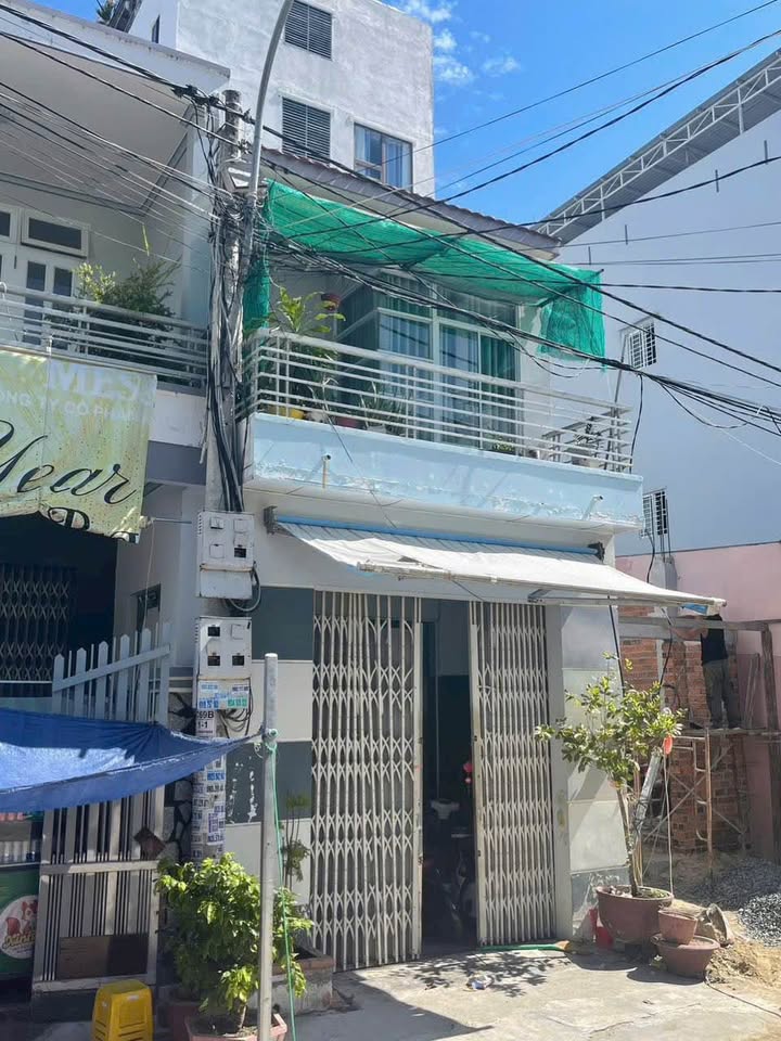 Nhà bán Vĩnh Hoà Nha Trang 60m² giá 3.95 tỷ - Vị trí cao không ngập lụt!