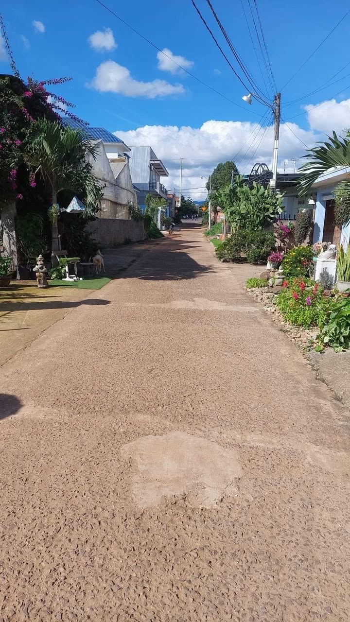 Đất thổ cư xã Quảng Lập 375m² giá chỉ 2.4 tỷ - Sổ hồng chính chủ!